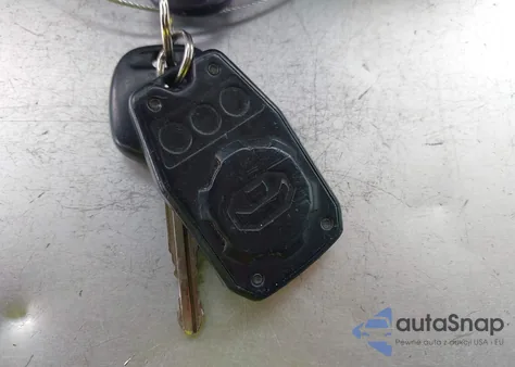 2011 Toyota Tacoma Base V6 from USA, damaged, VIN 3TMMU4FN7BM027051